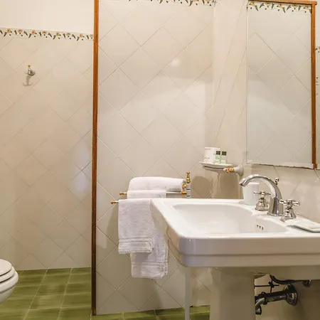 Foresteria Poggio Bonelli Гостевой дом Кастельнуово-Берарденга